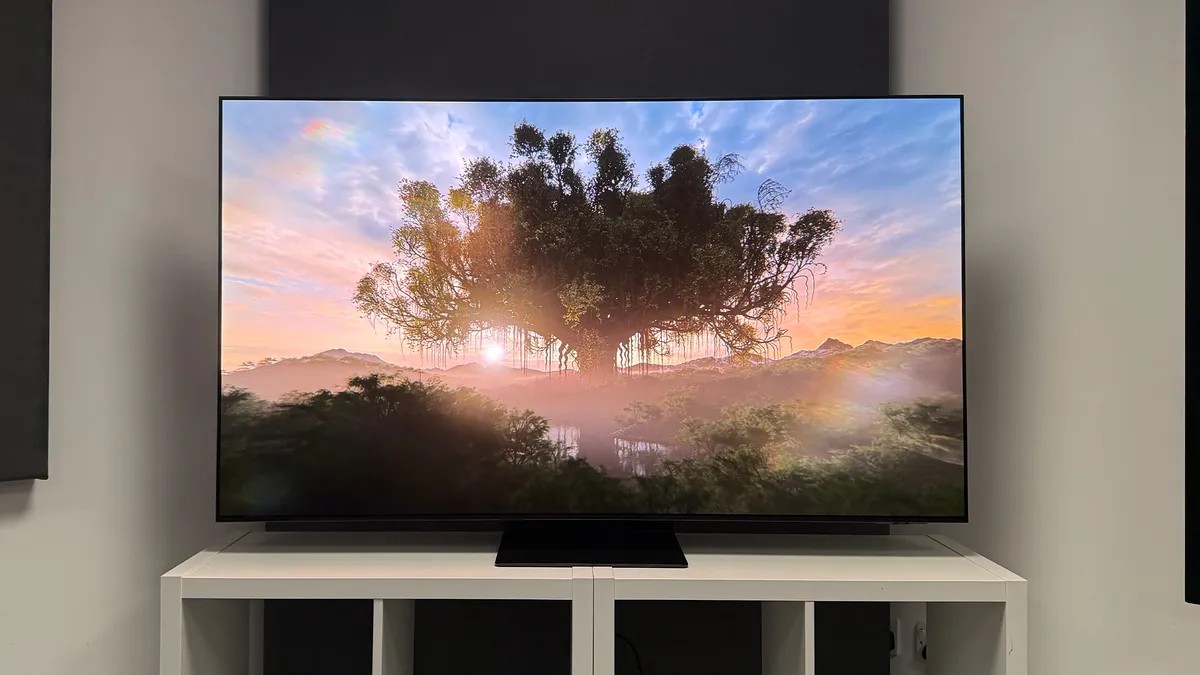 QLED vs OLED vs Neo QLED TVs